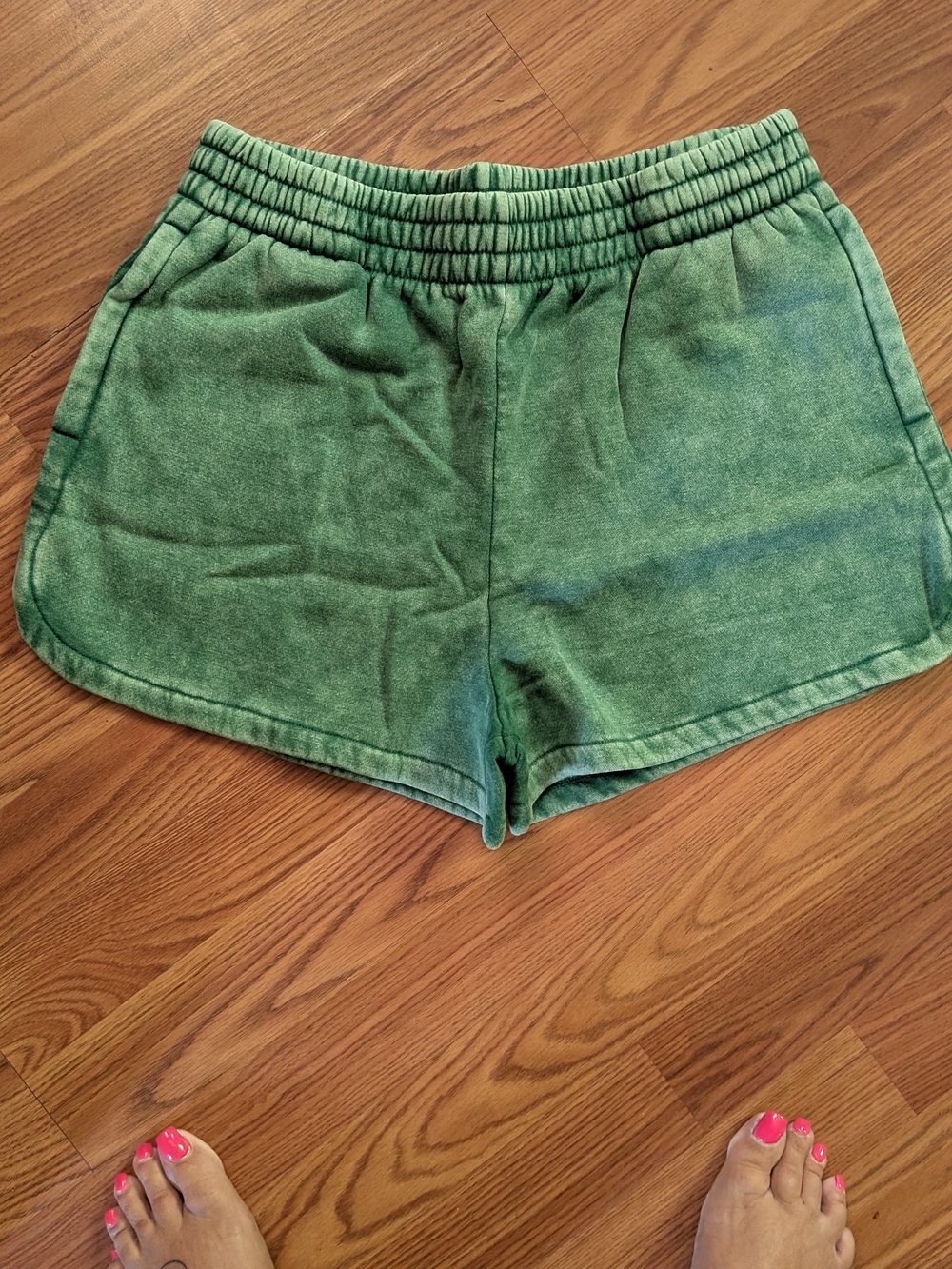 Zenana Outfitters Green Athletic Elastic-Waist Shorts